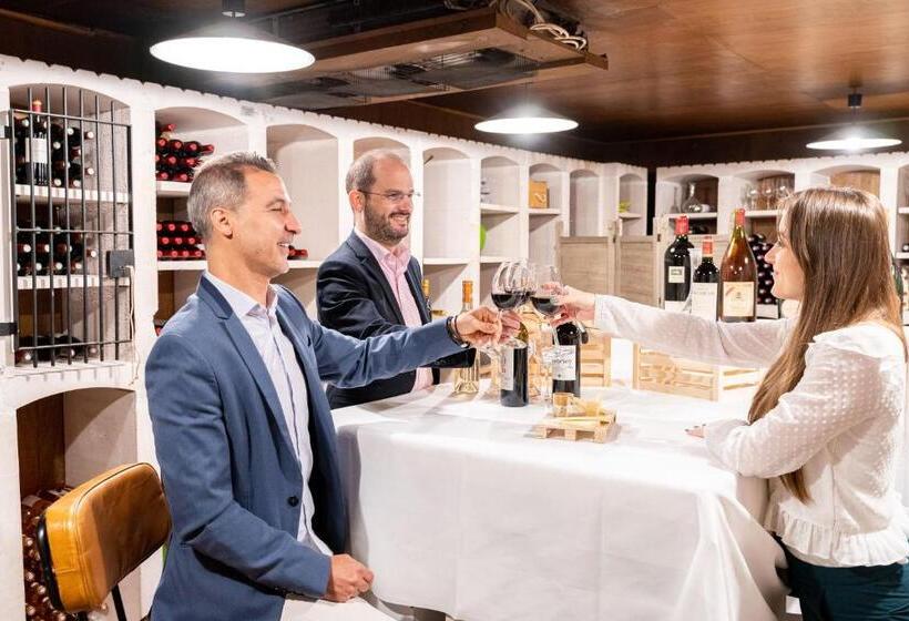 هتل Mercure Bordeaux Chateau Chartrons