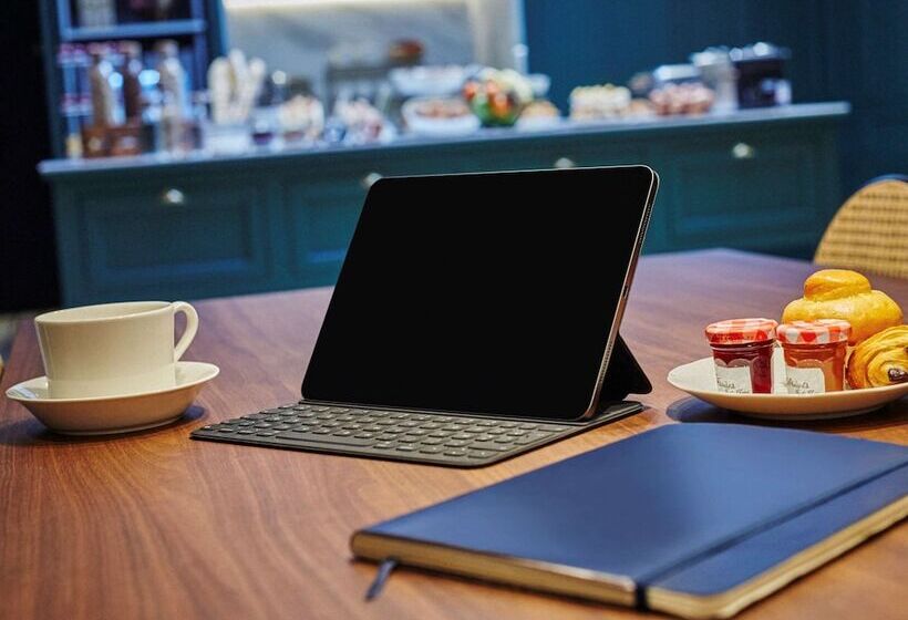 호텔 Mercure Versailles Chateau