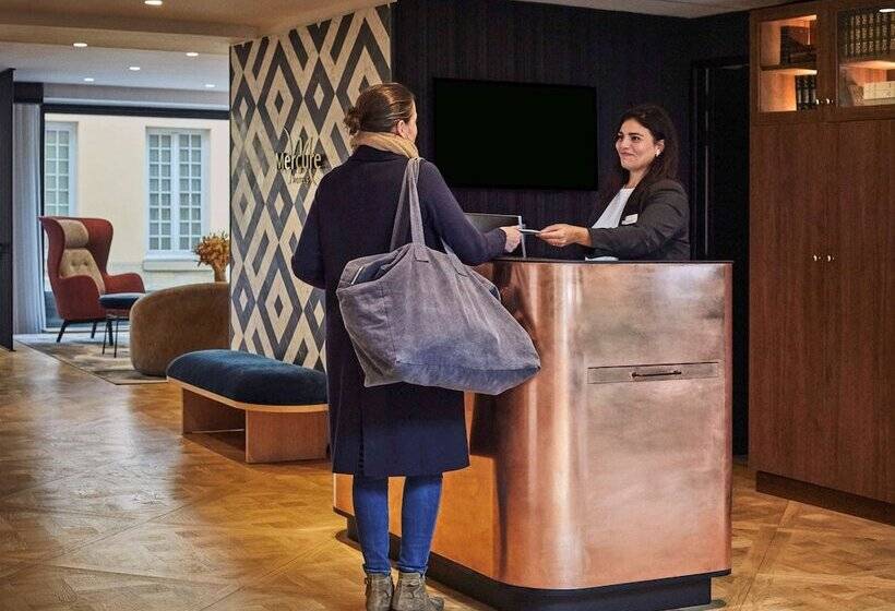 호텔 Mercure Versailles Chateau