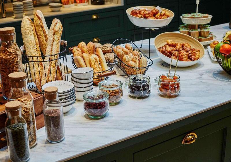 호텔 Mercure Versailles Chateau