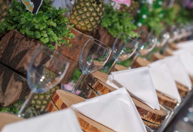 酒店 Mersin Hiltonsa