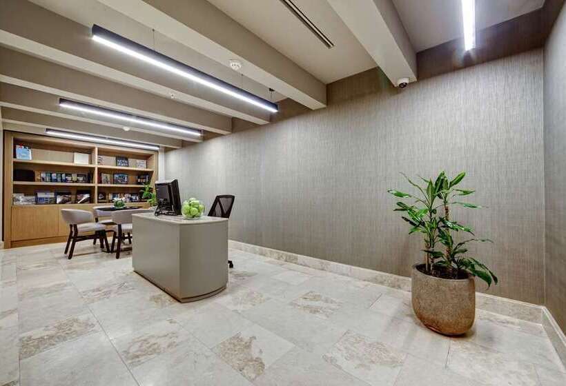 هتل Mersin Hiltonsa