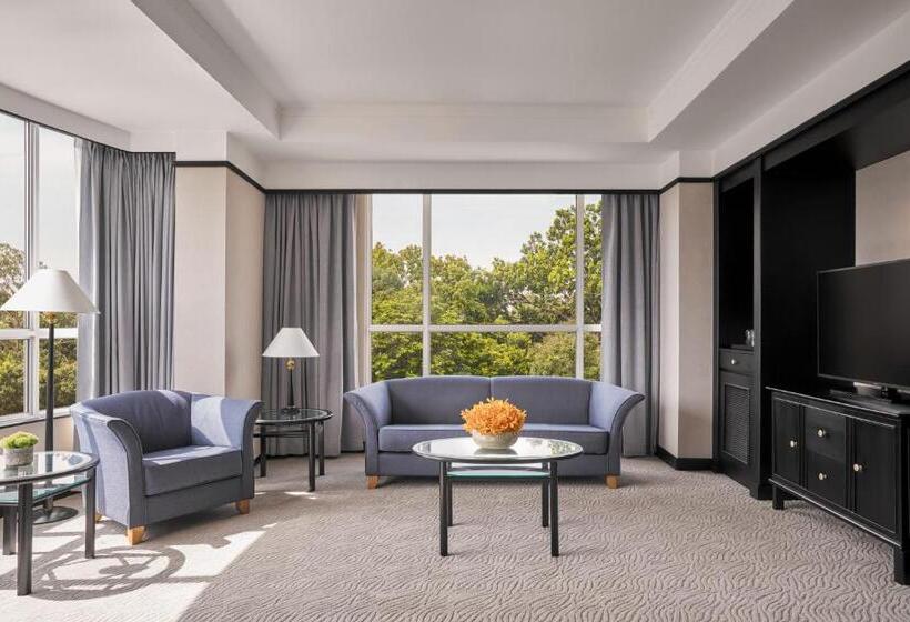 هتل New World Saigon