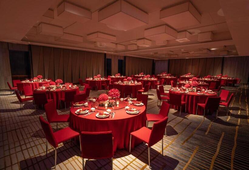 هتل New World Saigon