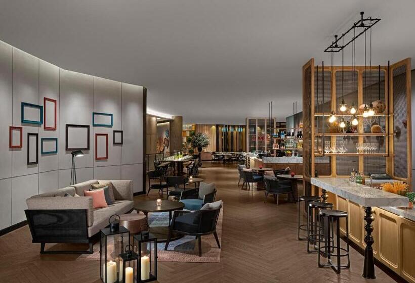 هتل New World Saigon