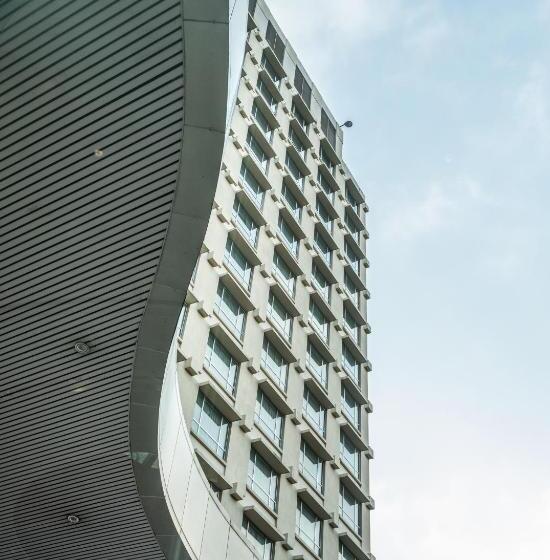 هتل New World Saigon