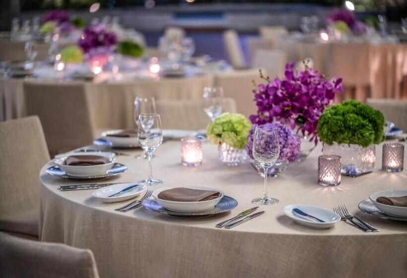 هتل New World Saigon