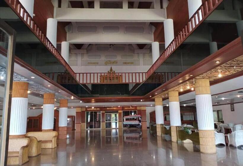 בית מלון כפרי Pailyn