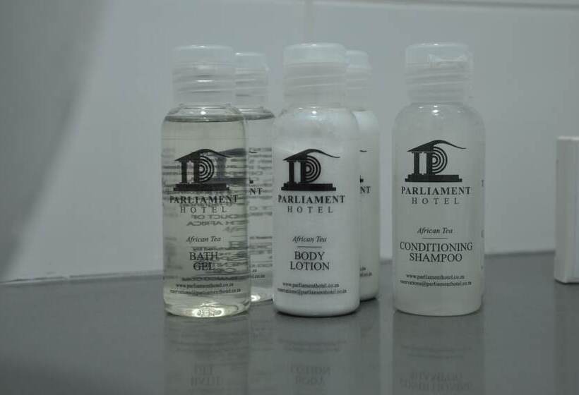 Отель Parliament