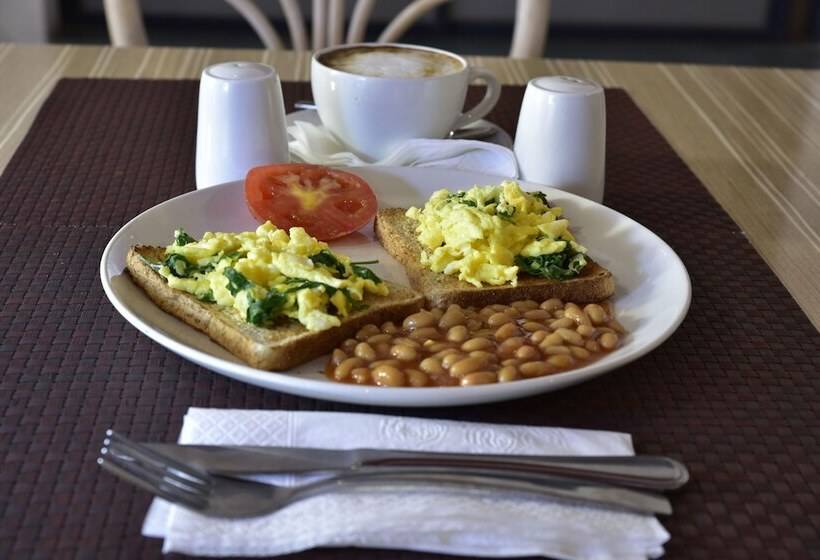 Отель Parliament