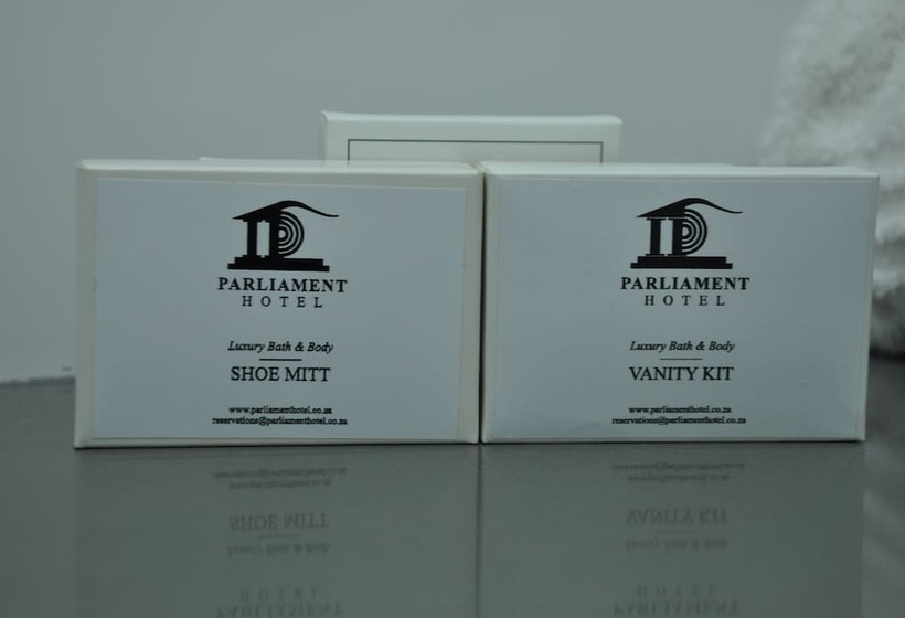 Отель Parliament