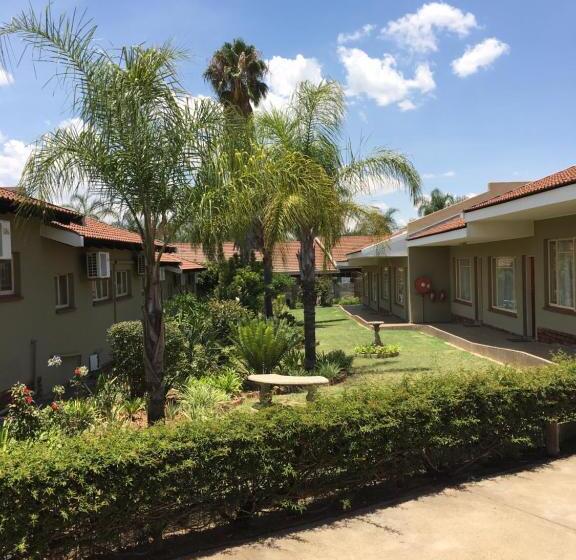 בית מלון כפרי Pietersburg Lodge