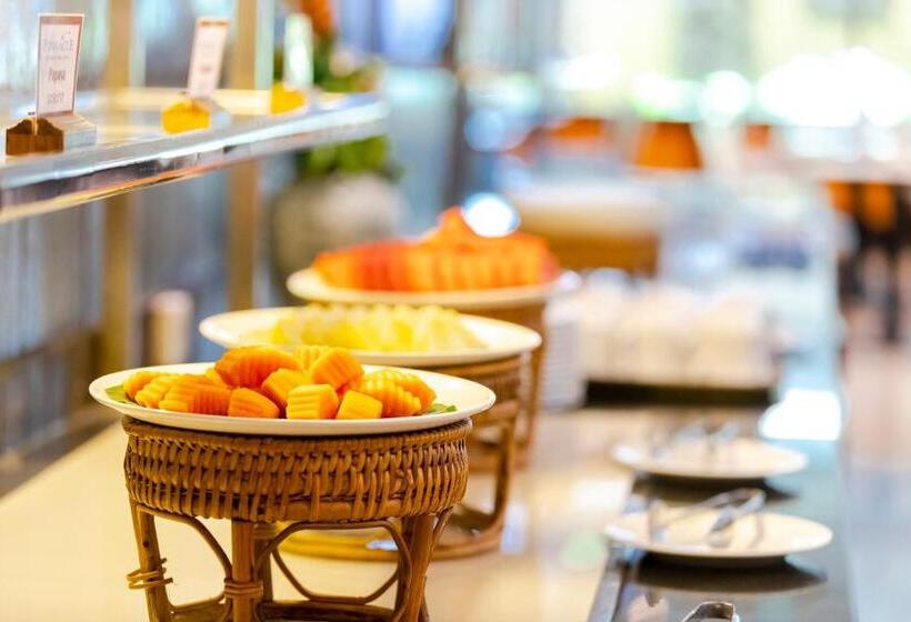 هتل Pinnacle Lumpinee Park