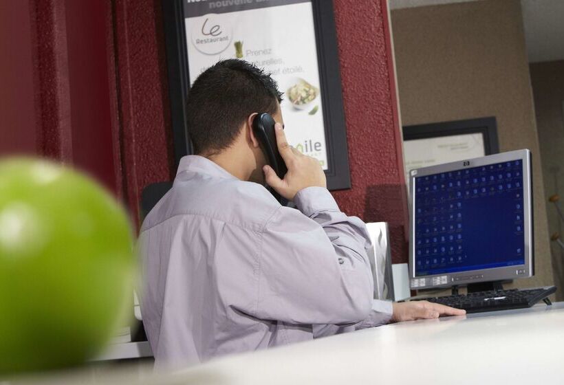 בית מלון כפרי Campanile Grenoble Nord   Moirans Voreppe