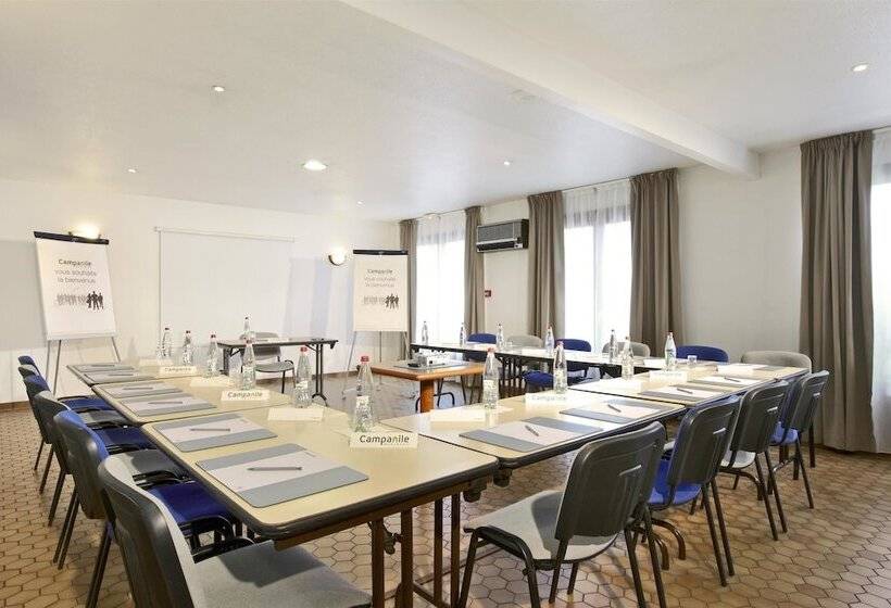בית מלון כפרי Campanile Grenoble Nord   Moirans Voreppe