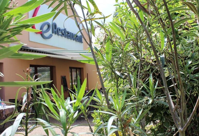 בית מלון כפרי Campanile Grenoble Nord   Moirans Voreppe