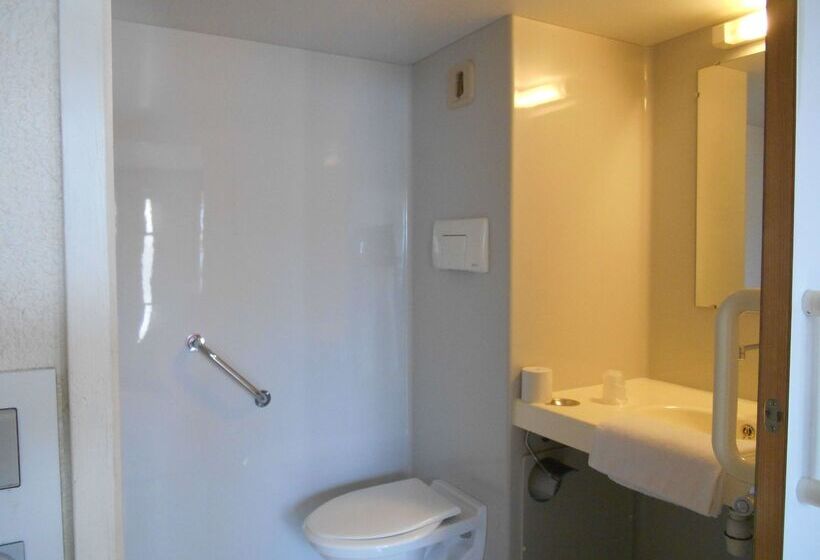 בית מלון כפרי Première Classe Montluçon Saint Victor