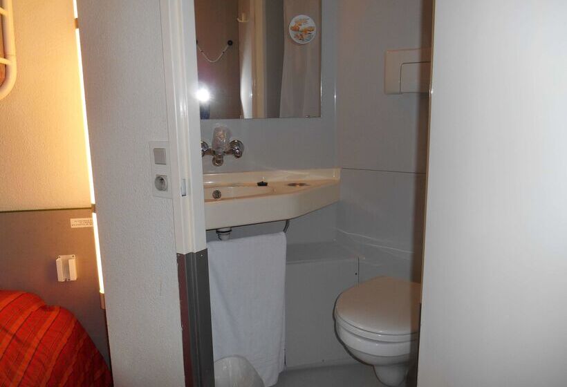 Отель Première Classe Montluçon Saint Victor