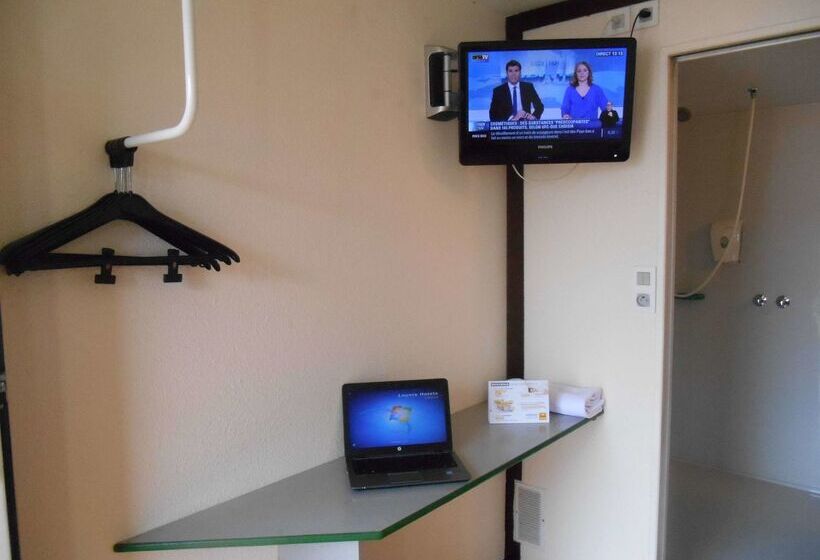 Отель Première Classe Montluçon Saint Victor