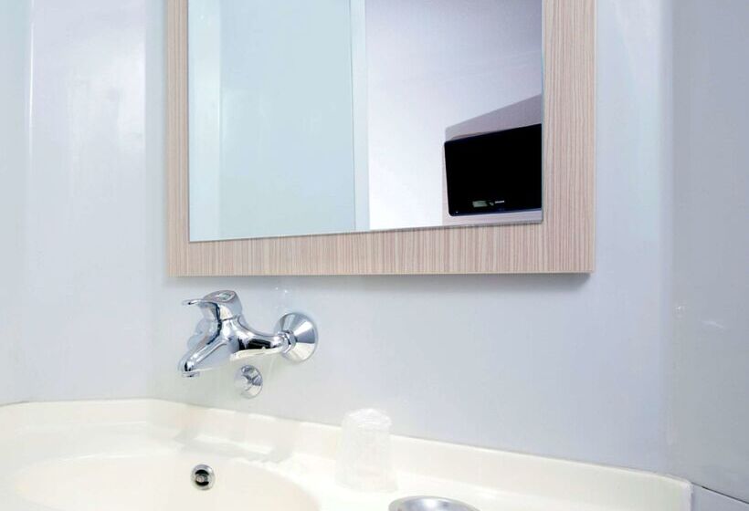 ホテル Premiere Classe Villepinte Centre   Parc Des Expositions