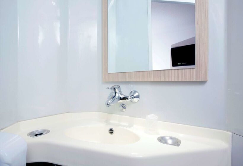 ホテル Premiere Classe Villepinte Centre   Parc Des Expositions