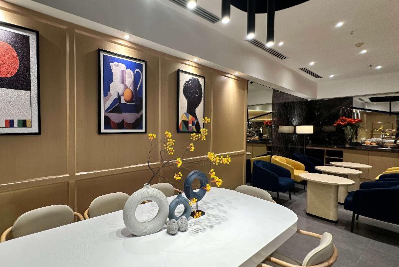 هتل Ramada By Wyndham Bangkok Sukhumvit 11