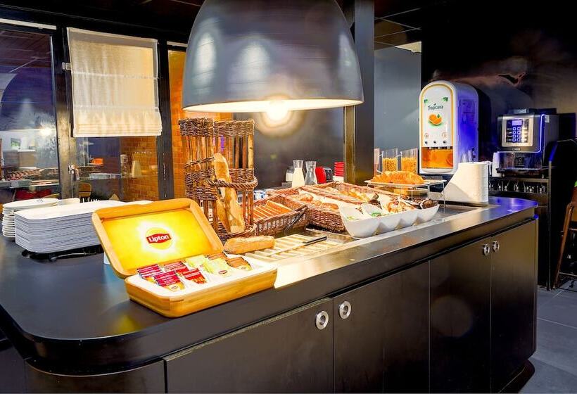 בית מלון כפרי Rbx   Roubaix Centre