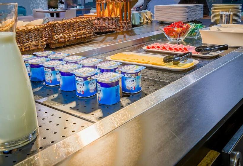 בית מלון כפרי Rbx   Roubaix Centre