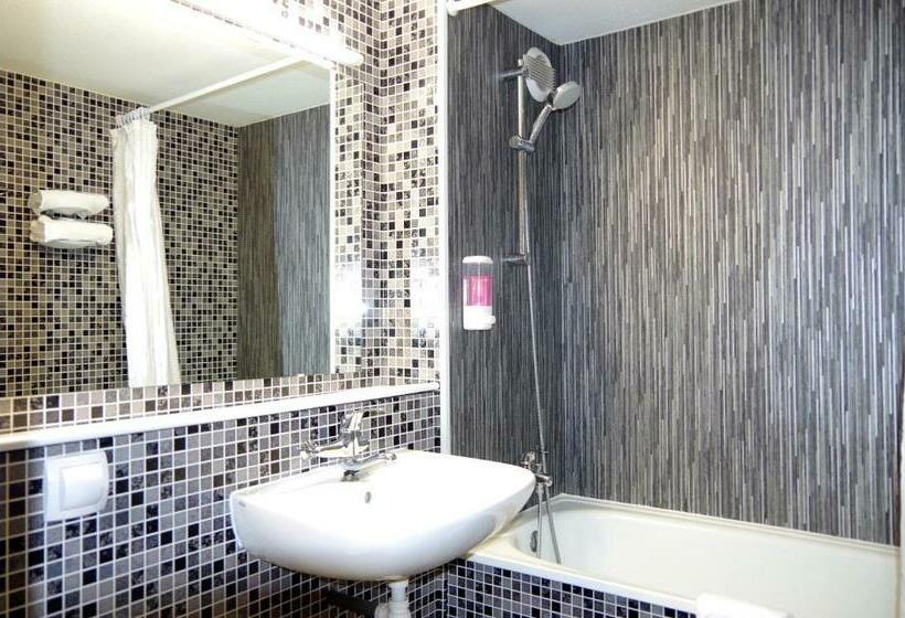 בית מלון כפרי Restaurant Kyriad de Péronne