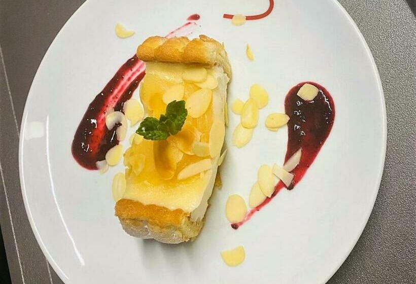 בית מלון כפרי Restaurant Kyriad de Péronne