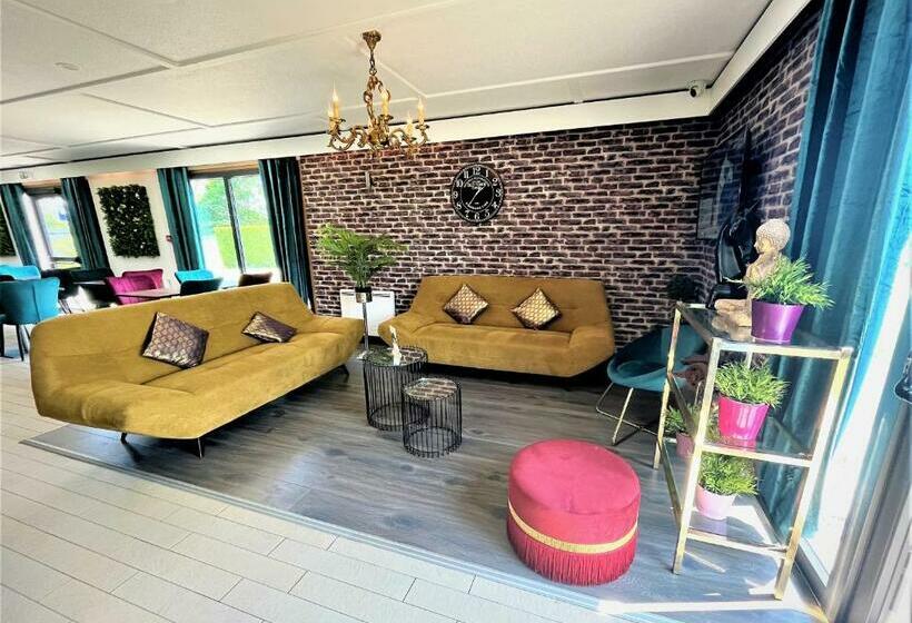 בית מלון כפרי Restaurant Kyriad de Péronne