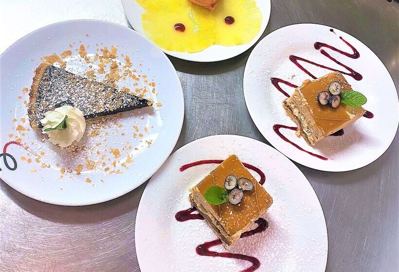 בית מלון כפרי Restaurant Kyriad de Péronne