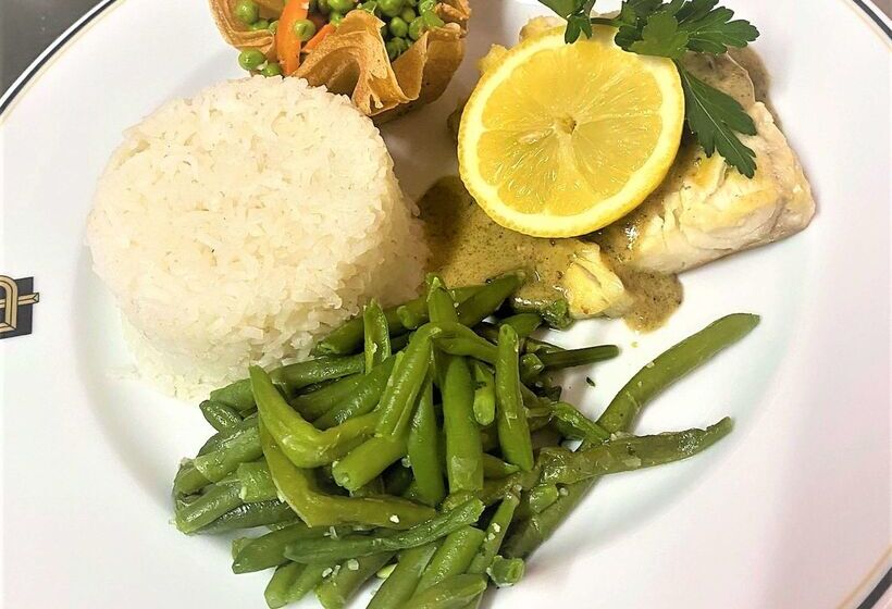 בית מלון כפרי Restaurant Kyriad de Péronne