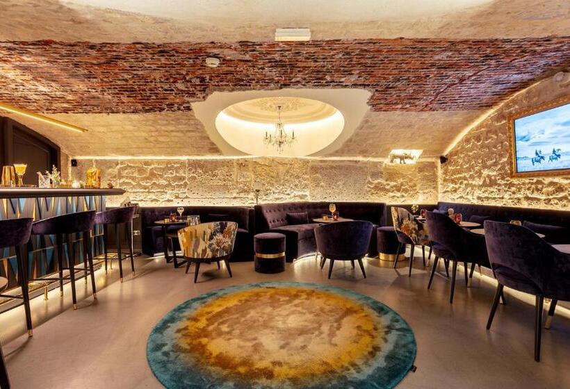 ホテル Roi De Sicile Rivoli Luxury Apartment