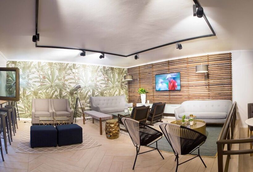 San Lameer Hotel And Spa