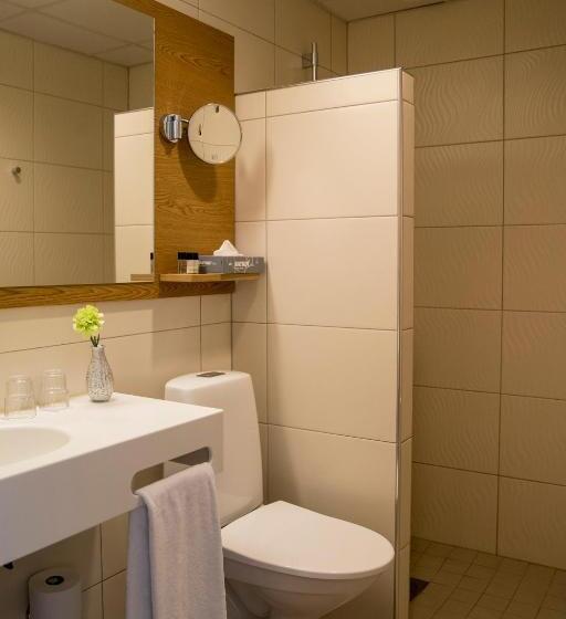 בית מלון כפרי Savoy