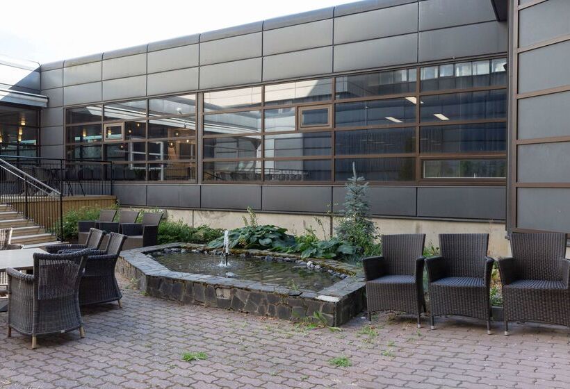 فندق Scandic Helsinki Aviacongress