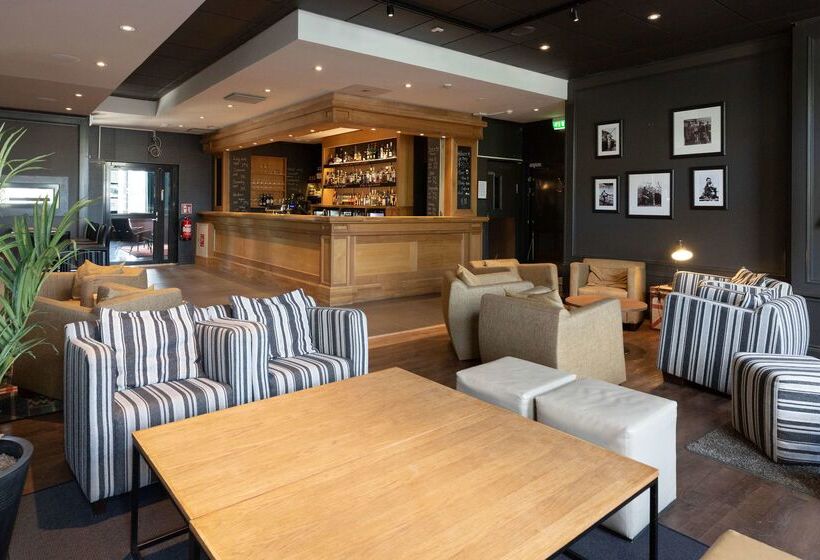 فندق Scandic Helsinki Aviacongress