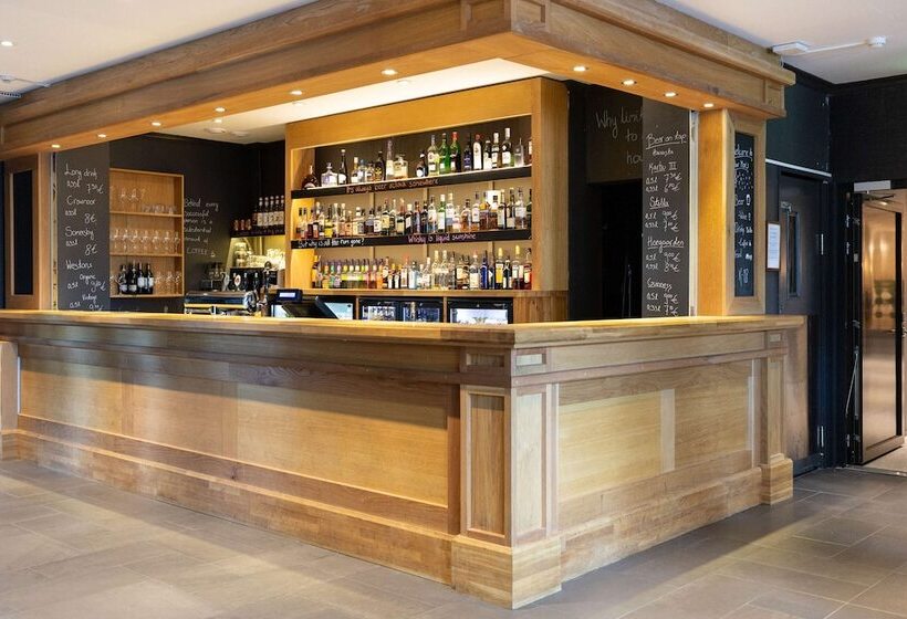 فندق Scandic Helsinki Aviacongress