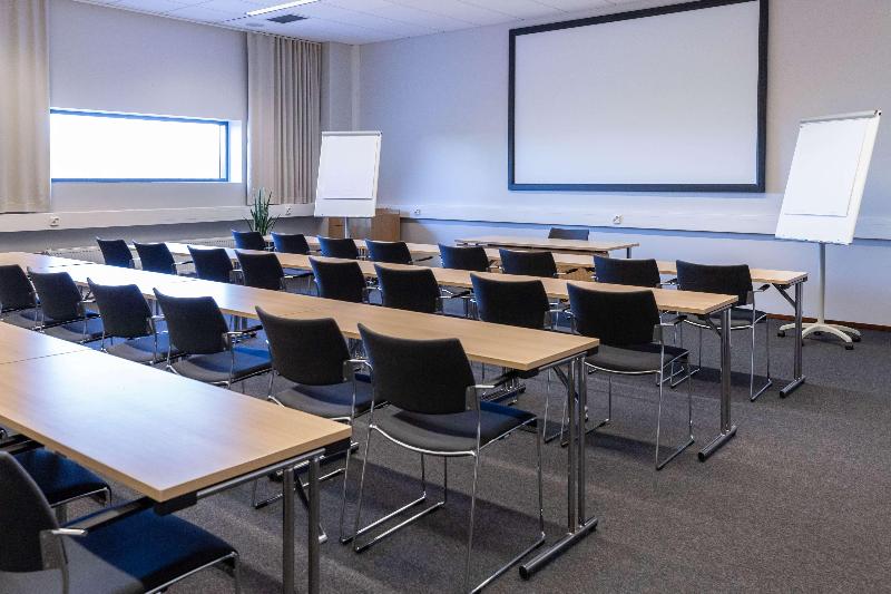 فندق Scandic Helsinki Aviacongress