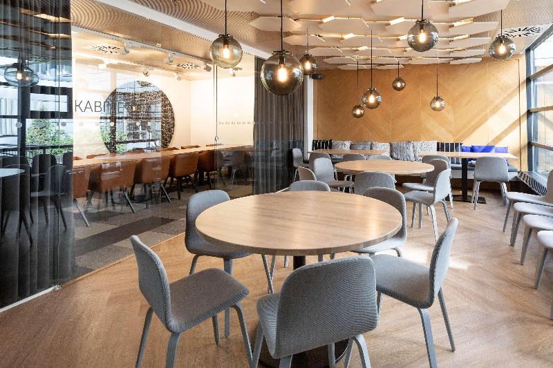 فندق Scandic Helsinki Aviacongress