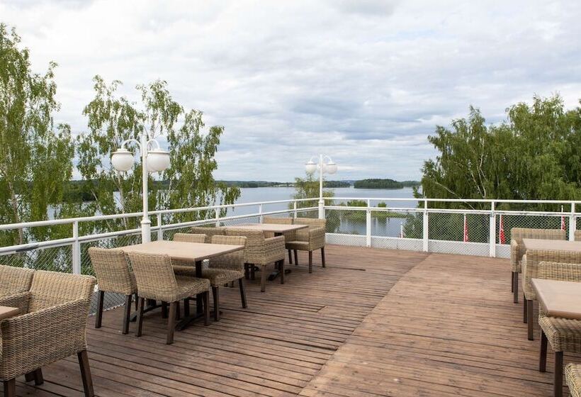 בית מלון כפרי Scandic Eden Nokia