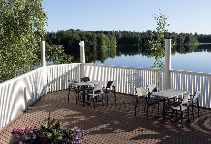 בית מלון כפרי Scandic Eden Nokia