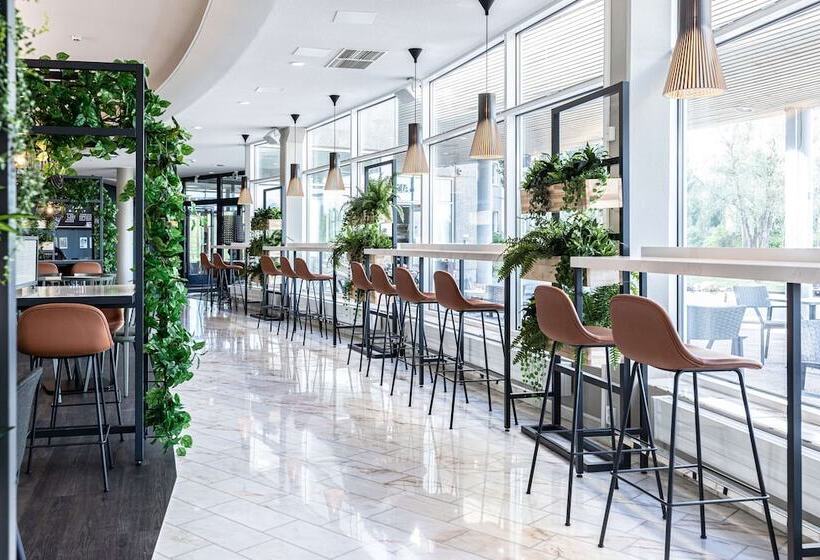 בית מלון כפרי Scandic Eden Nokia