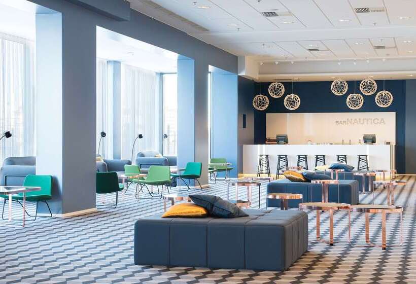 ホテル Scandic Grand Marina