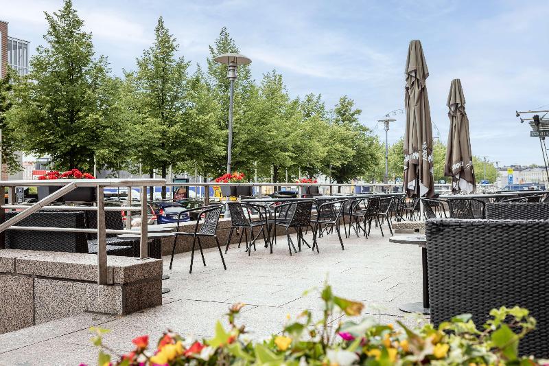 ホテル Scandic Grand Marina