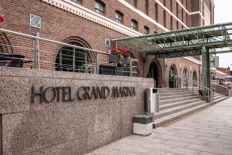 ホテル Scandic Grand Marina