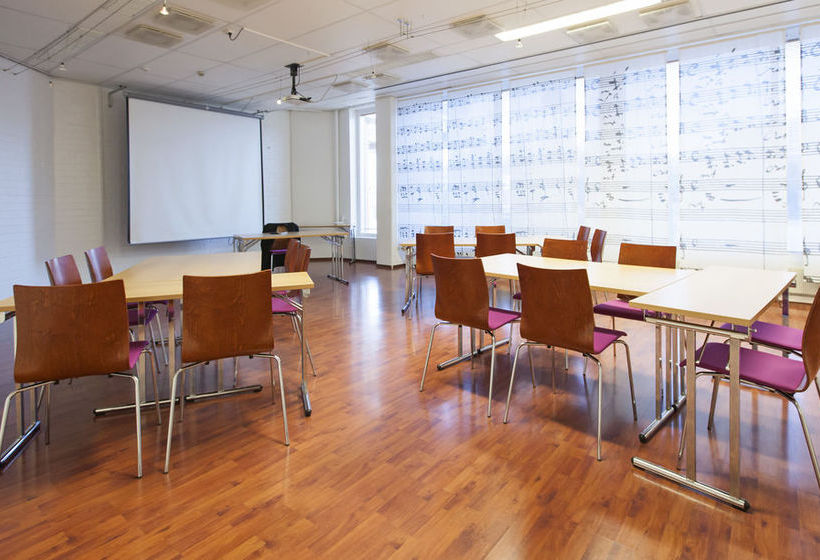 בית מלון כפרי Scandic Järvenpää