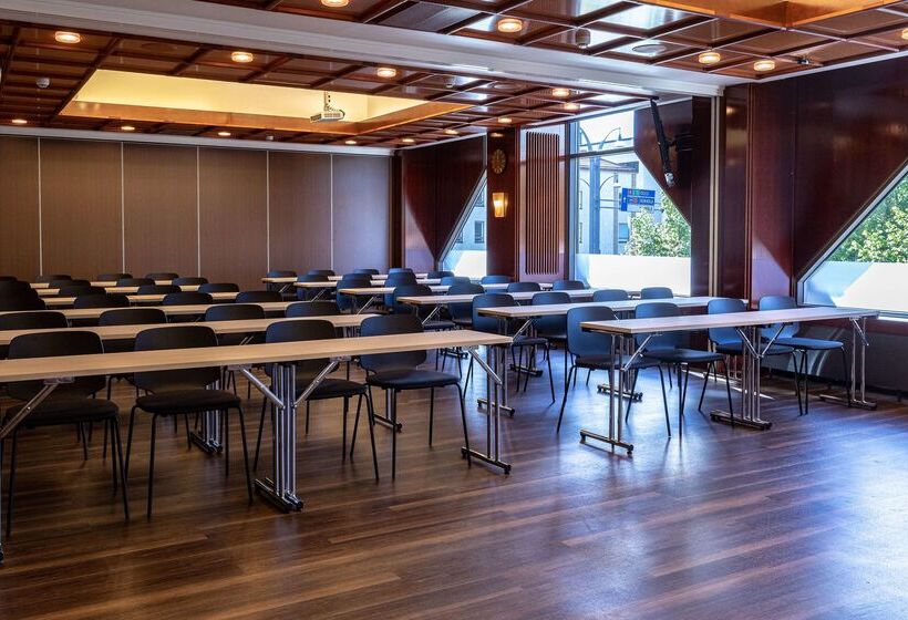 Отель Scandic Jyvaskyla Station