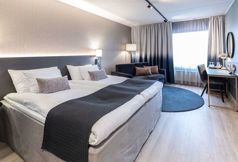 Отель Scandic Jyvaskyla Station